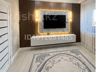 4-бөлмелі пәтер · 100 м² · 6/6 қабат, Мкр. Шашубая Кошкарбаева 16, бағасы: 32 млн ₸ в Балхаше
