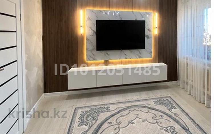 4-бөлмелі пәтер · 100 м² · 6/6 қабат, Мкр. Шашубая Кошкарбаева 16, бағасы: 32 млн ₸ в Балхаше — фото 16