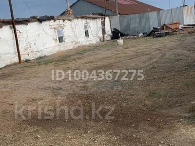 Жеке үй · 4 бөлме · 80 м² · 10 сот., 2 Ауыл 3, бағасы: 2.5 млн 〒 в Жезказгане