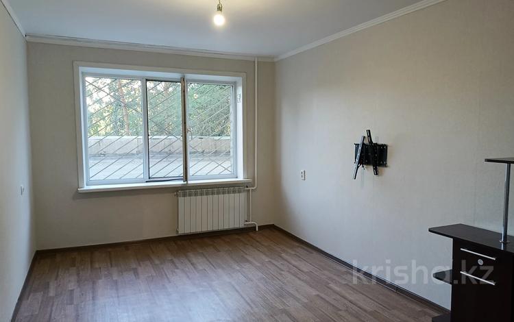 1-комнатная квартира · 33 м² · 2/9 этаж, Пр. Назарбаева 170 за 16.5 млн ₸ в Павлодаре — фото 2