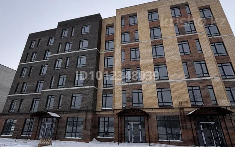 2-комнатная квартира · 72 м² · 4/5 этаж, Мкр. Алтын орда 13 за 24 млн ₸ в Актобе, мкр Авиатор — фото 6