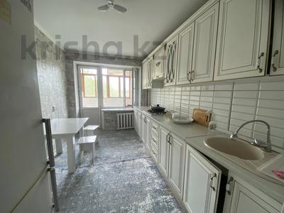 3-комнатная квартира · 72 м² · 4/5 этаж, Самал 14 за 16 000 ₸ в Талдыкоргане, мкр Самал