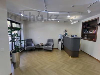 Офисы, магазины и бутики, общепит, салоны красоты, медцентры и аптеки, образование · 115 м² за 100 млн 〒 в Шымкенте, Абайский р-н