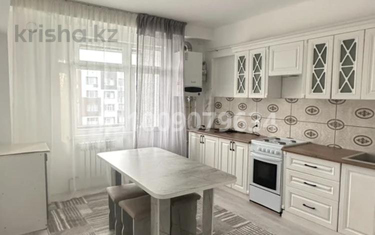 3-бөлмелі пәтер · 96 м² · 4/5 қабат, Саулет 13 — Кирова базар, бағасы: 150 000 ₸ в Таразе — фото 2
