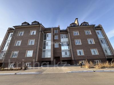 3-комнатная квартира · 77 м² · 1/3 этаж, мкр Михайловка , Липецкая 4 — Кэу университет за 45 млн ₸ в Караганде, Казыбек би р-н