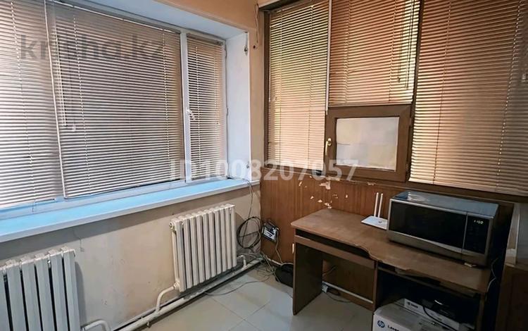 Офисы · 6 м² за 60 000 ₸ в Уральске — фото 4
