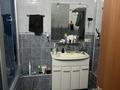 3-бөлмелі пәтер · 95 м² · 6/15 қабат, Жазылбека 20, бағасы: ~ 71 млн ₸ в Алматы, Ауэзовский р-н — фото 2