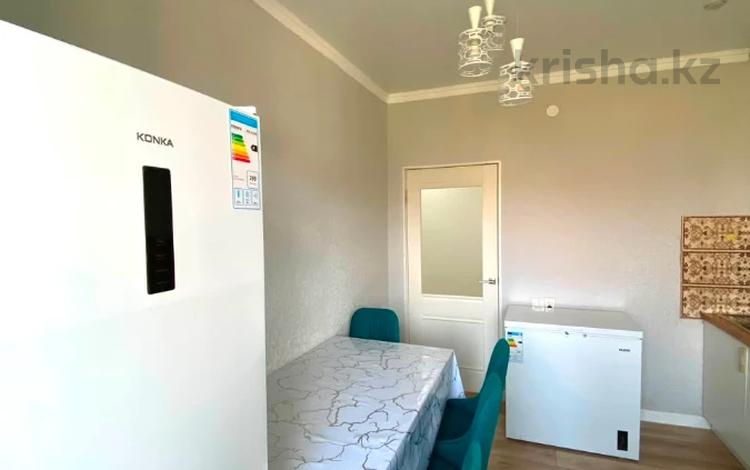 3-комнатная квартира · 62 м² · 3/5 этаж, мкр. Алтын орда за 27.5 млн ₸ в Актобе — фото 2