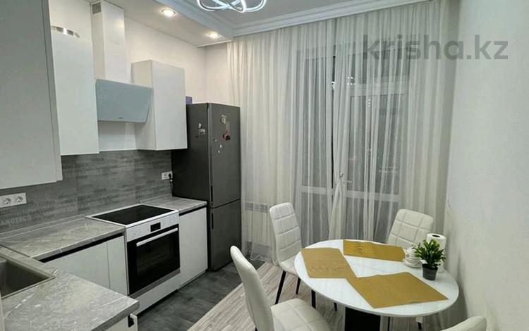 1-комнатная квартира, 45 м² помесячно, Кабанбай батыра 58 — Улы дала