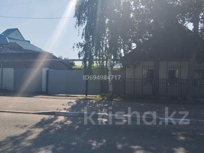 Отдельный дом · 5 комнат · 140 м² · 6.5 сот., Абая 320 — Лермонтова Абая за 32.5 млн 〒 в Костанае