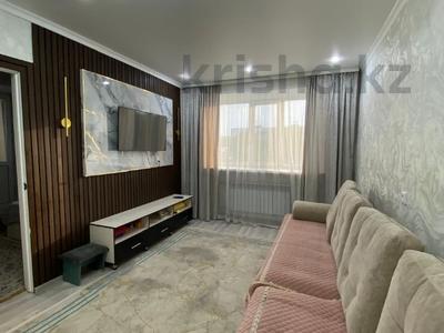 3-комнатная квартира · 57 м² · 4/5 этаж, Момышулы за 23.5 млн 〒 в Семее