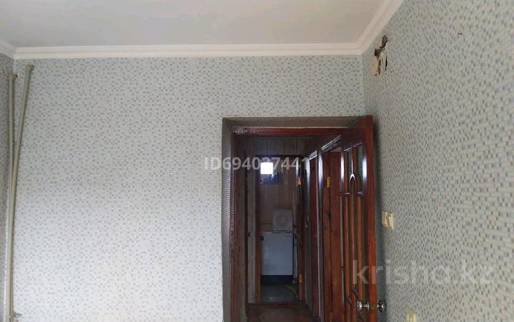 2-бөлмелі пәтер, 50 м², 5/5 қабат, төле би 141 — ГОВД изолятор, бағасы: 7.2 млн 〒 в  — фото 2