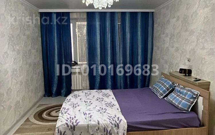 1-бөлмелі пәтер · 44 м² · 1/9 қабат, мкр 12 43 — Возле свежака, бағасы: 13 000 ₸ в Актобе — фото 2