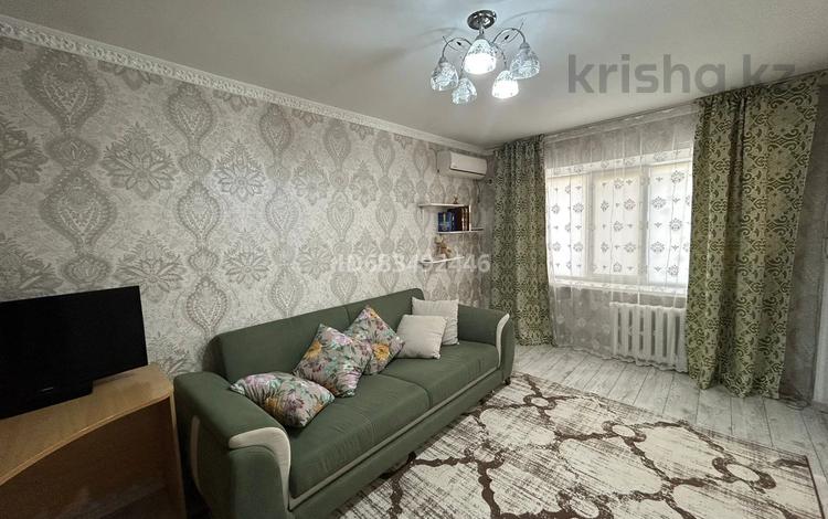 2-комнатная квартира · 51 м² · 3/5 этаж, мкр Центральный, Азаттык 49 — Азаттык 49 за 180 000 ₸ в Атырау — фото 2