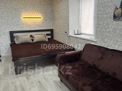 1-комнатная квартира · 35 м² · 3/3 этаж, 72квартал 18 за 10 000 ₸ в Семее