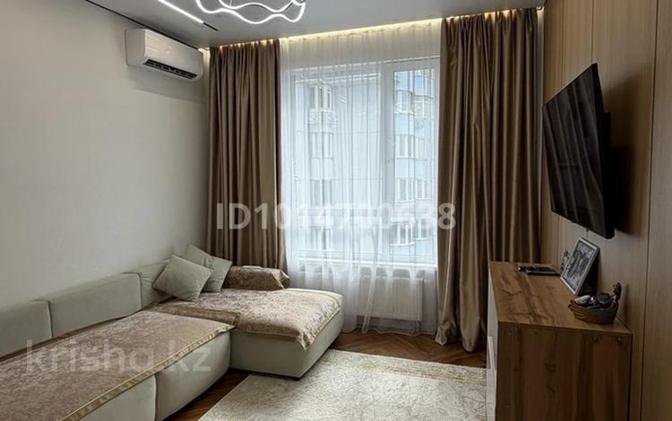 2-бөлмелі пәтер · 40 м² · 6/12 қабат, Толе Би 274/2 — Толе Би - Тлендиева, бағасы: 43 млн ₸ в Алматы, Алмалинский р-н — фото 2