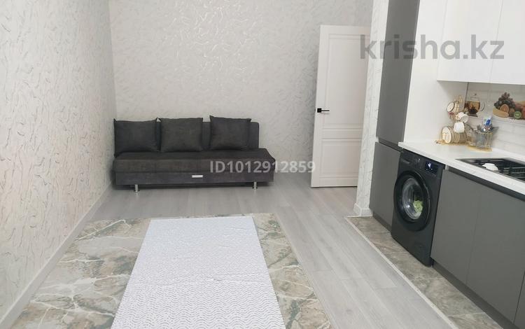 1-комнатная квартира · 47 м² · 1/5 этаж, мкр. Алтын орда за 20 млн ₸ в Актобе — фото 2