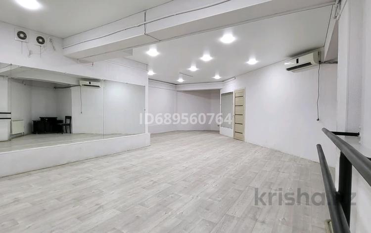 Свободное назначение · 170 м² за 450 000 ₸ в Актау, 12-й мкр — фото 2