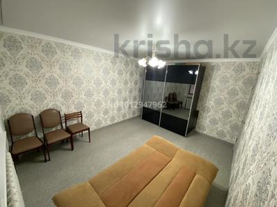 2-бөлмелі пәтер · 40 м² · 1/5 қабат, Акимжанова 136 — Акимжанова Кенеса Нокина, бағасы: 100 000 ₸ в Актобе, мкр. Курмыш