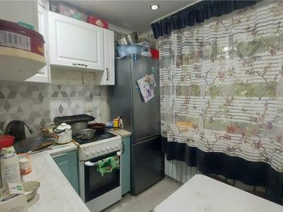 2-комнатная квартира · 49 м² · 1/5 этаж, Майкудук, 12й микрорайон за 9.3 млн ₸ в Караганде, Алихана Бокейханова р-н