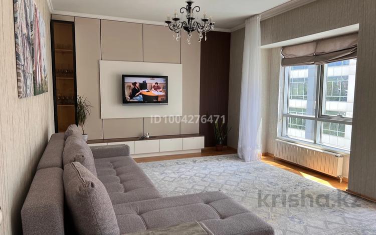 3-комнатная квартира · 116 м² · 9/22 этаж, Бухар жырау 27/5 за 750 000 ₸ в Алматы, Бостандыкский р-н — фото 2