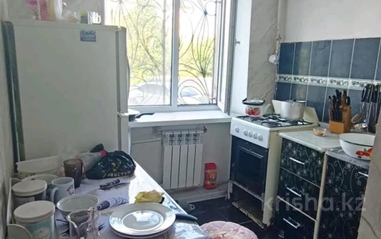 1-бөлмелі пәтер · 30 м² · 1/4 қабат, шешен 1, бағасы: ~ 8.6 млн ₸ в Таразе — фото 2