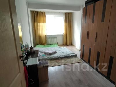 2-бөлмелі пәтер, 60 м², 2/5 қабат, мкр Шугыла, Алтын Орда, бағасы: 25.5 млн 〒 в Алматы, Наурызбайский р-н