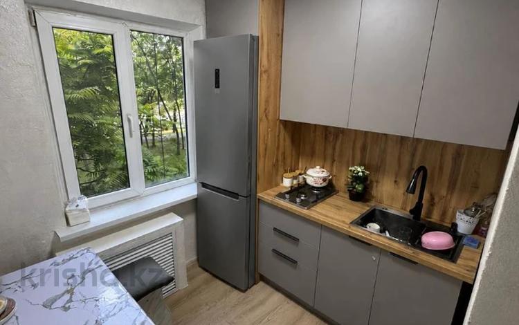 1-комнатная квартира · 30.5 м² · 2/5 этаж, мкр Айнабулак-2 58 за 25.5 млн ₸ в Алматы, Жетысуский р-н — фото 2