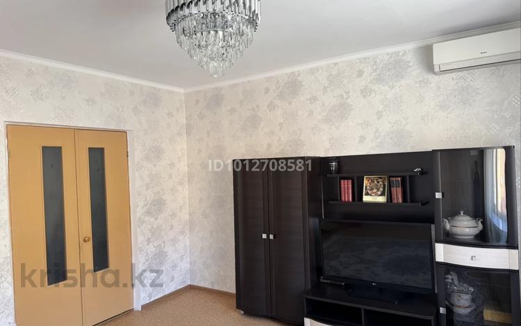 2-бөлмелі пәтер · 53.5 м² · 3/5 қабат, мкр Астана 14, бағасы: 25 млн ₸ в Уральске — фото 2