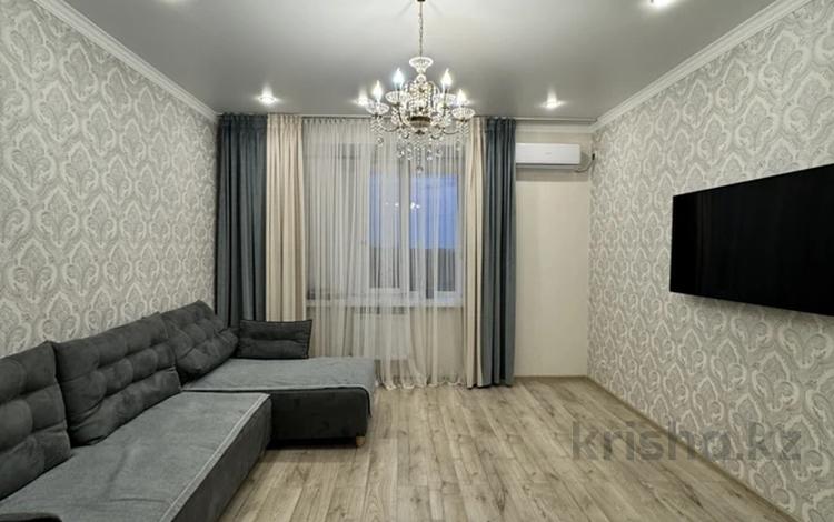 3-бөлмелі пәтер · 83 м² · 6/9 қабат, Камзина 41/1, бағасы: 45 млн ₸ в Павлодаре — фото 2