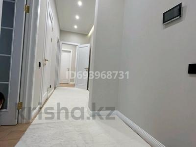 2-комнатная квартира, 74 м², 5/14 этаж, ескараева 336 за 95 млн 〒 в Алматы, Бостандыкский р-н