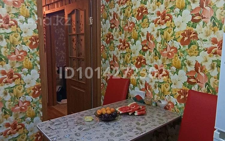 1-бөлмелі пәтер · 50 м² · 1/2 қабат, Привокзальная 12, бағасы: 3 млн ₸ в Кондратовка — фото 2