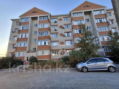 2-комнатная квартира · 69 м² · 1/5 этаж, Бр.Жубановых 15 за 26 млн ₸ в Хромтау