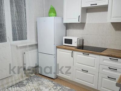 1-комнатная квартира · 33 м² · 12/12 этаж, Ракымжан Кошкарбаев 39 за 200 000 ₸ в Астане, Алматы р-н