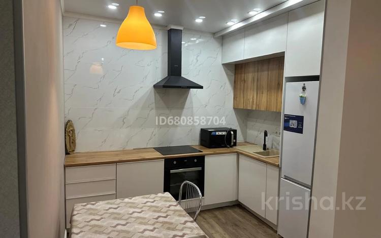 1-комнатная квартира · 38 м² · 1/7 этаж, мкр Атырау, Буровая 11 за 250 000 ₸ в Алматы, Медеуский р-н — фото 11