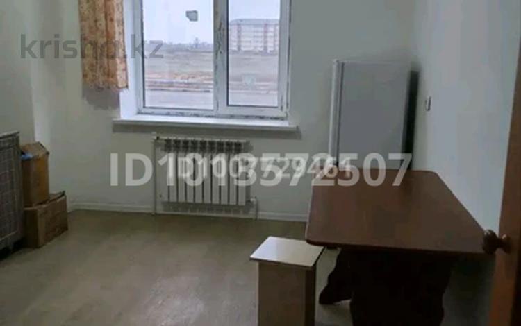 1-комнатная квартира · 44.8 м² · 1/5 этаж, мкр. Зачаганск пгт 17 — 52 школа за 17 млн ₸ в Уральске — фото 7