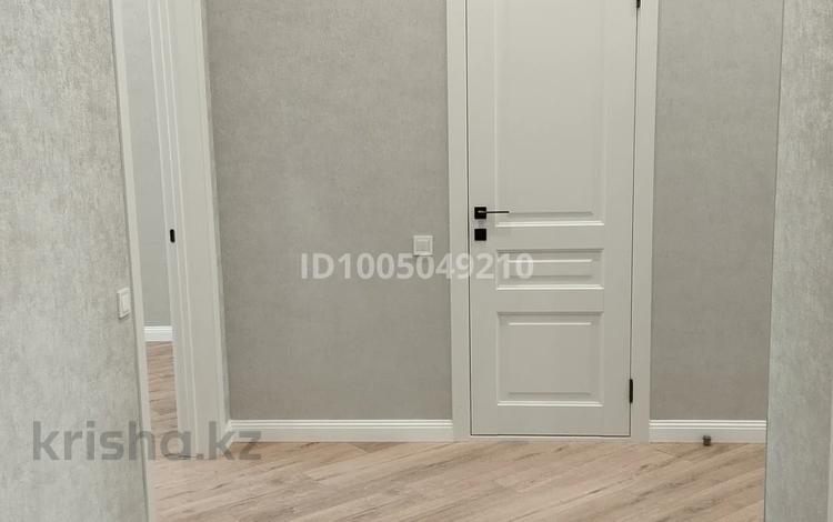 2-бөлмелі пәтер · 80 м² · 9/9 қабат, Е 882 участок 7, бағасы: 300 000 ₸ в Астане, Нура р-н — фото 2