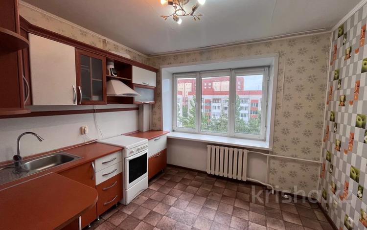 2-бөлмелі пәтер · 65.3 м² · 5/5 қабат, 5-й Микрорайон 8, бағасы: 23 млн ₸ в Костанае — фото 2