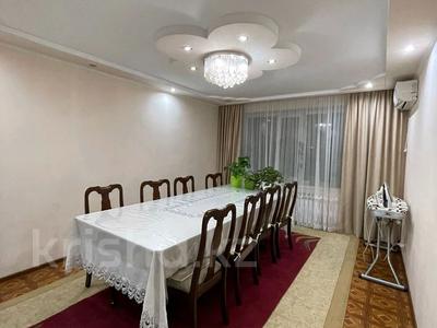 4-комнатная квартира, 80 м², 1/5 этаж, Самал за 22.5 млн 〒 в Талдыкоргане