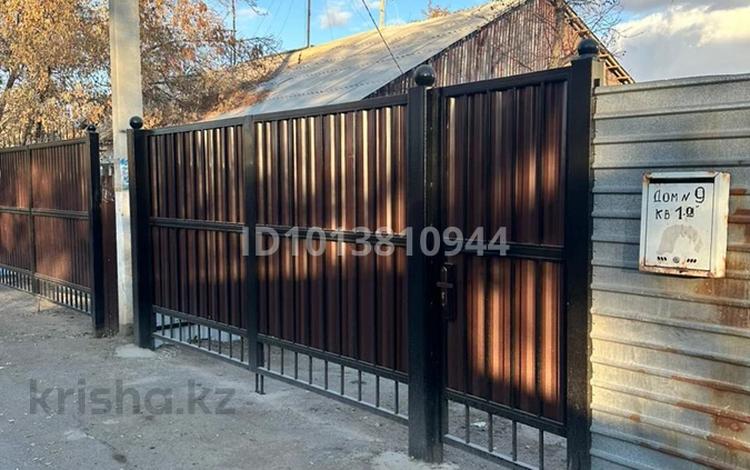 Часть дома · 3 комнаты · 58 м² · 5 сот., Кокжелек 9 — ул. Тулебаева за 27 млн ₸ в Астане, Сарайшык р-н — фото 2