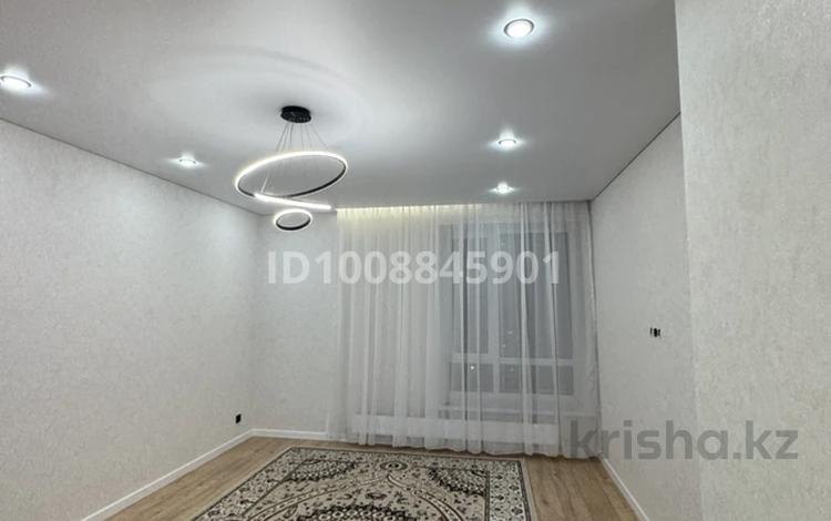 2-комнатная квартира · 40 м² · 11/12 этаж, Тынышбаева 6 — Байтурсынова за 23.5 млн ₸ в Астане, Сарайшык р-н — фото 3