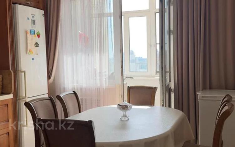4-комнатная квартира · 149 м² · 12/18 этаж, Габдуллина за 62 млн ₸ в Астане, р-н Байконур — фото 6