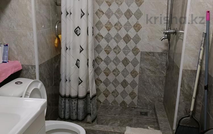 1-бөлмелі пәтер · 30 м² · 1/9 қабат, мкр Аккент 97 — Райымбека, бағасы: 12 000 ₸ в Алматы, Алатауский р-н — фото 2