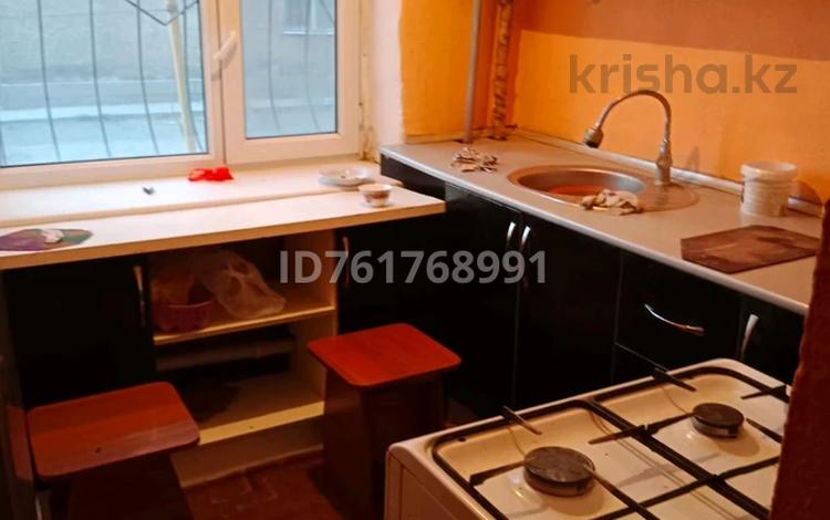 3-комнатная квартира · 60 м² · 1/2 этаж, Есенберлин — Абай мектебыне жакын за 9 млн 〒 в Туркестане — фото 2