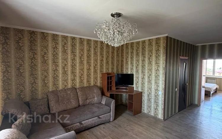 2-бөлмелі пәтер · 68.8 м² · 8/9 қабат, Назарбаева 3, бағасы: 22 млн ₸ в Кокшетау — фото 2