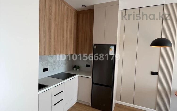 1-бөлмелі пәтер · 41 м² · 7/9 қабат, Тауелсиздик 25/2, бағасы: 350 000 ₸ в Астане, Алматы р-н — фото 2