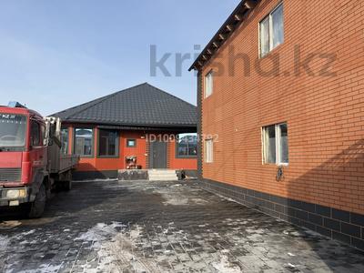 Отдельный дом · 4 комнаты · 156 м² · 6 сот., мкр Дархан, Сабатаева 30 — Сатти магазин за 105 млн 〒 в Алматы, Алатауский р-н
