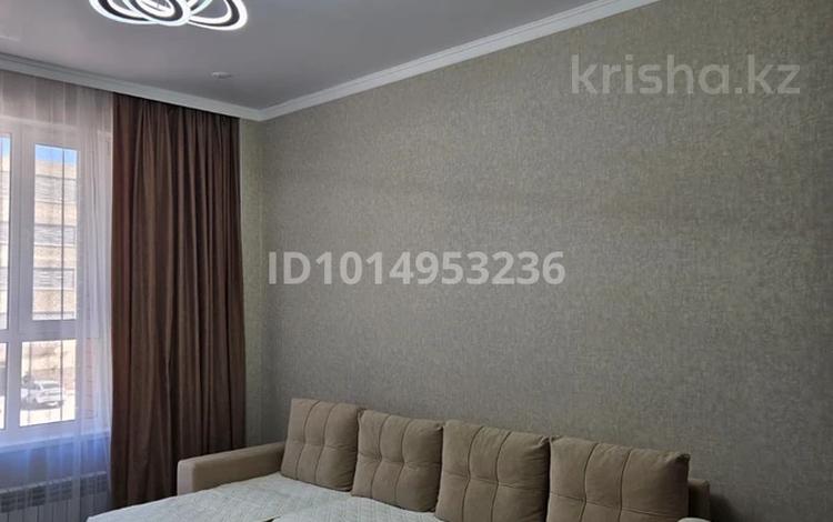 1-комнатная квартира · 45 м² · 2/9 этаж, Бокейхана 24 — Пересечение Бухар Жерау за 38.5 млн ₸ в Астане, Есильский р-н — фото 2
