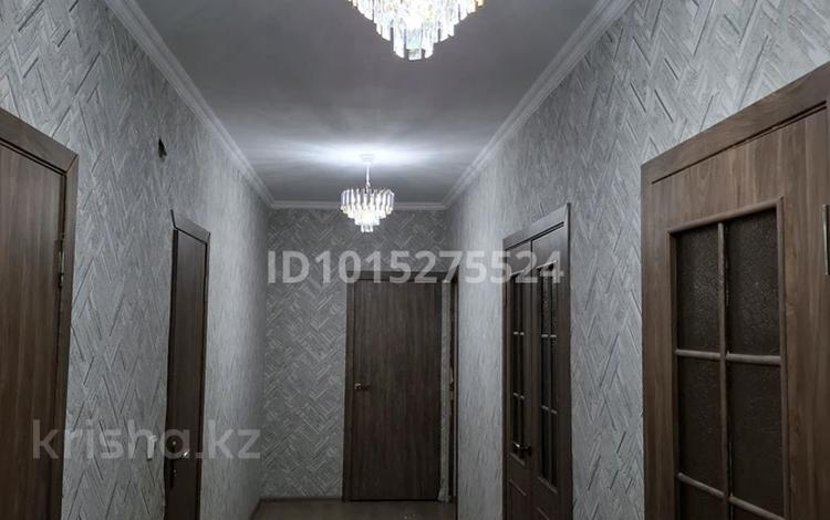 3-комнатная квартира · 90 м², ШымСити 50 дом — ШымСити 189 квартал за 180 000 ₸ в Шымкенте — фото 2