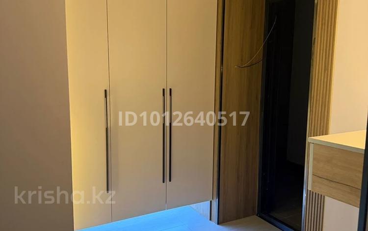 2-комнатная квартира · 62.4 м² · 2/9 этаж, мкр Юго-Восток, Шахтеров 68а — Напротив Мечты за 48 млн ₸ в Караганде, Казыбек би р-н — фото 2